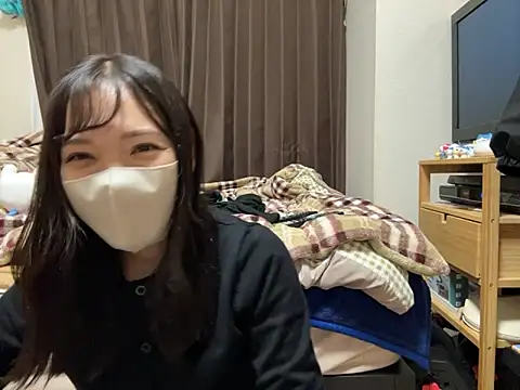 Snapshot of yuu-chan_ chatting on 30, 11, 2025 yuu-chan online show from 30, 11, 2025