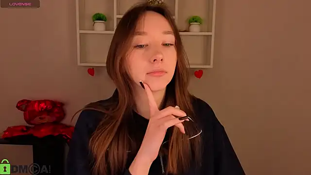 Miche1le Allenne online show from 8, 2, 2026