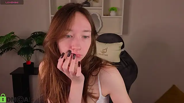 Miche1le Allenne online show from 5, 2, 2026