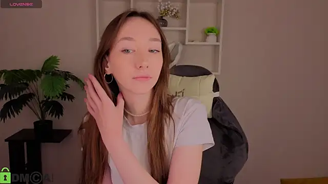 Miche1le Allenne online show from 13, 1, 2026