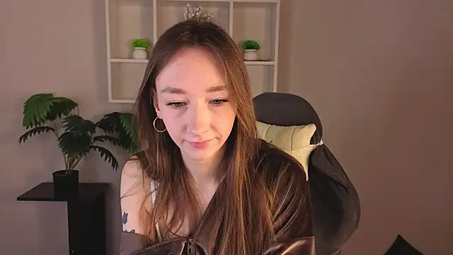 Miche1le Allenne online show from 11, 4, 2026