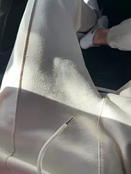 Zoro404040 online show from 7, 10, 2025