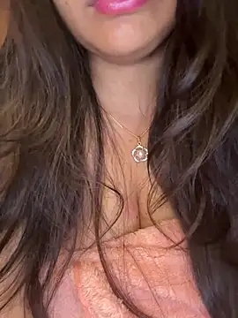 Snapshot of annanya01 chatting on 18, 7, 2026 annanya01 online show from 18, 7, 2026
