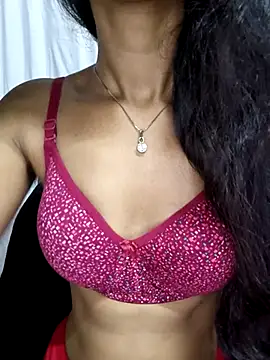 Snapshot of Diyab chatting on 10, 9, 2025 Diyab online show from 10, 9, 2025