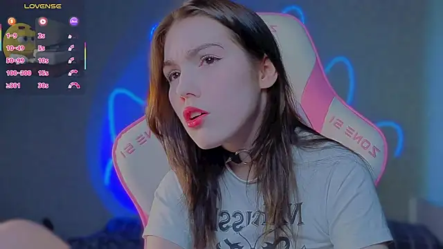 Sophie SkyAngel online show from 5, 6, 2026