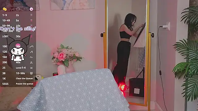 Sophie SkyAngel online show from 3, 10, 2025