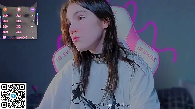Sophie SkyAngel online show from 4, 5, 2026