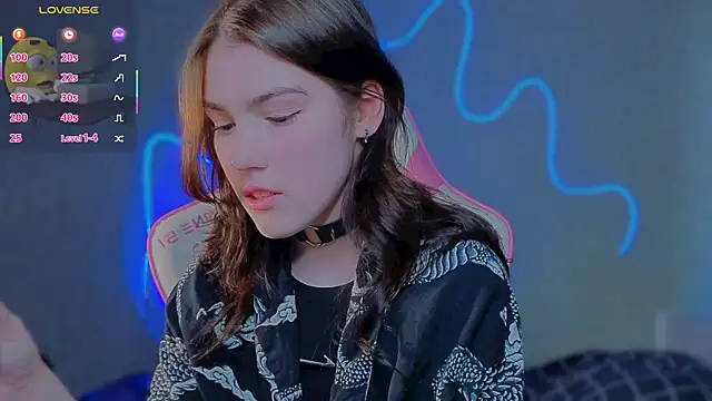 Sophie SkyAngel online show from 20, 6, 2026