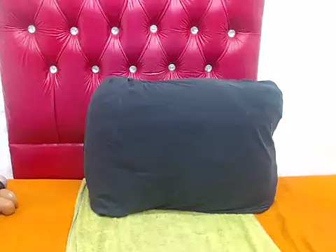 CASSANDRASTONE46 online show from 20, 9, 2025