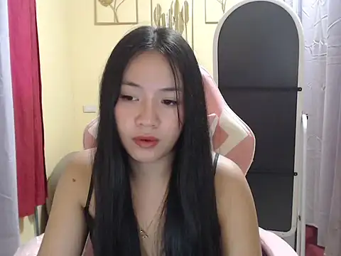 Sweetcummer laura online show from 12, 9, 2025