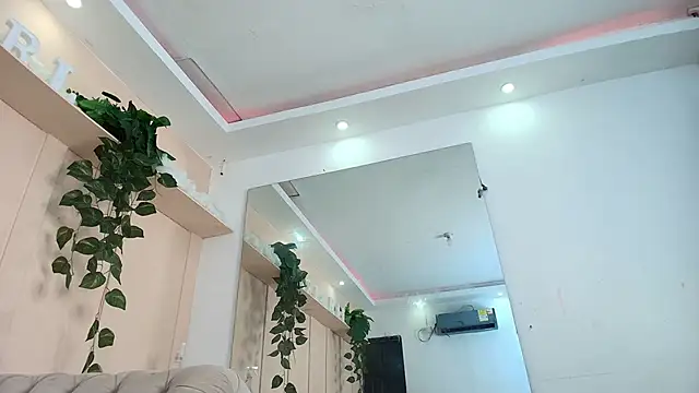 lorena rubio online show from 9, 9, 2025