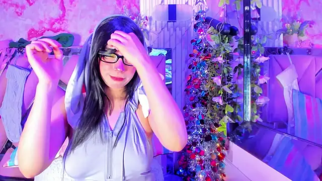 Akane Hikari  online show from 22, 12, 2025