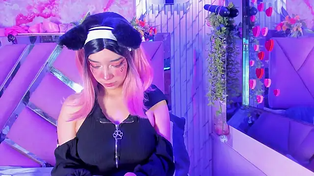 Akane Hikari  online show from 13, 3, 2026