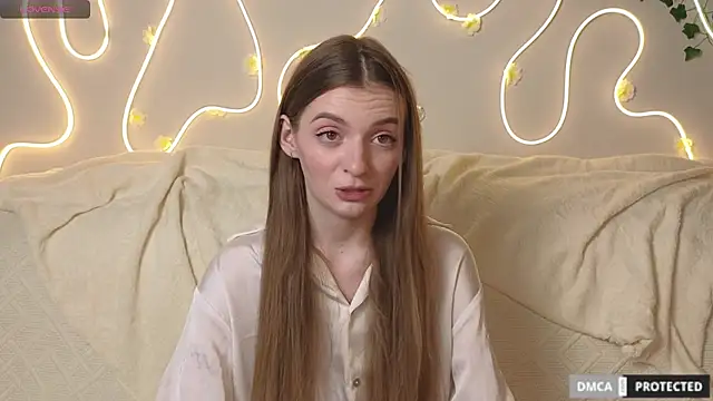 Alice-Meow online show from 25, 9, 2025