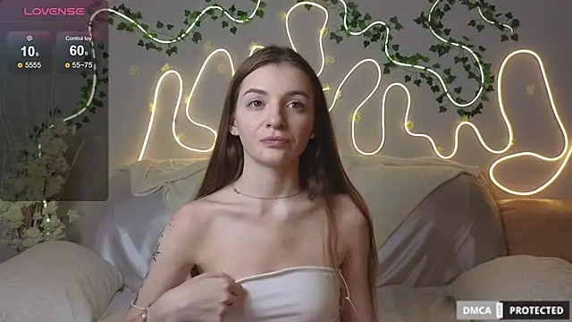 Alice-Meow online show from 10, 9, 2025