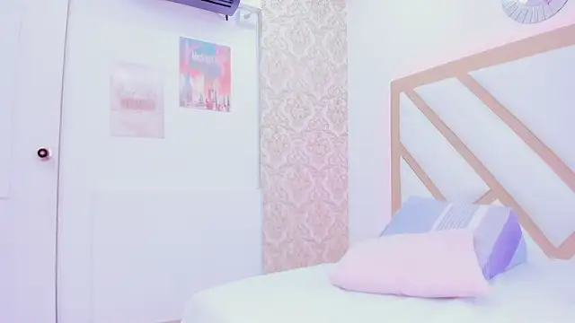 Amber-Sweett online show from 14, 9, 2025