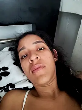 Amber-Sweett online show from 26, 10, 2025