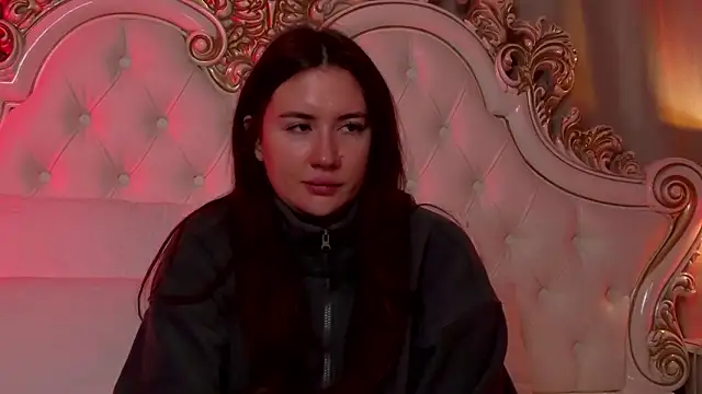 MeganStrain online show from 2, 2, 2026