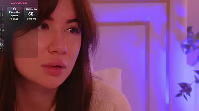 MeganStrain online show from 24, 10, 2025