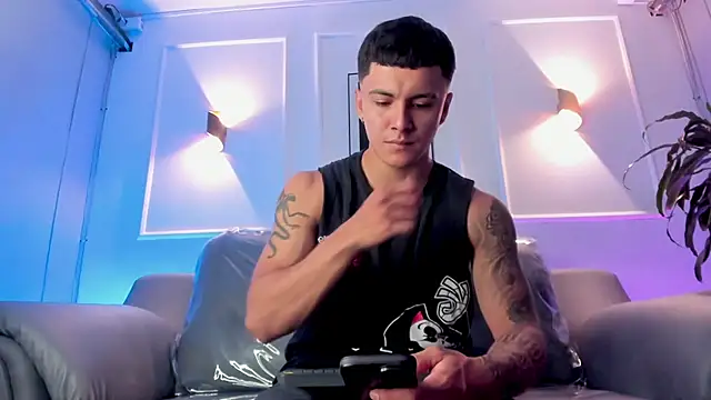 Leo santoro online show from 10, 4, 2026