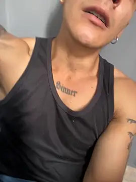 Snapshot of Leo_santoro chatting on 30, 9, 2025 Leo santoro online show from 30, 9, 2025