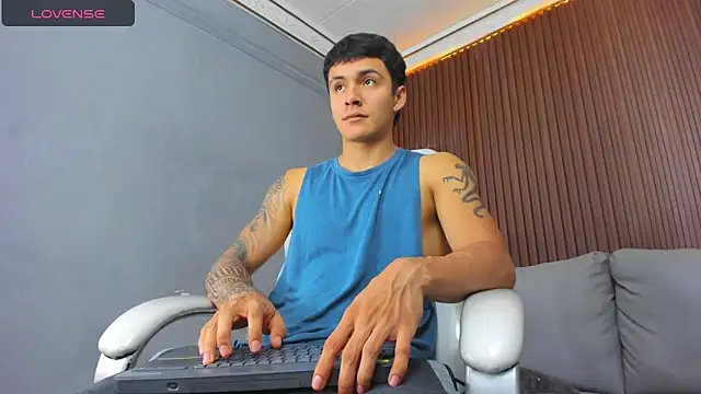 Leo santoro online show from 16, 12, 2025