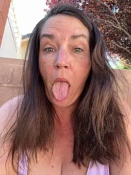 petalsexy online show from 13, 9, 2025