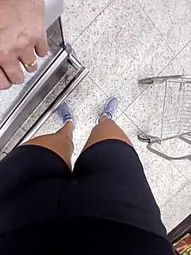 cicinha3657 online show from 23, 3, 2026