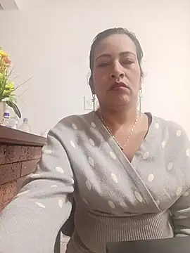 Snapshot of PAULA20- chatting on 4, 10, 2025 PAULA20- online show from 4, 10, 2025