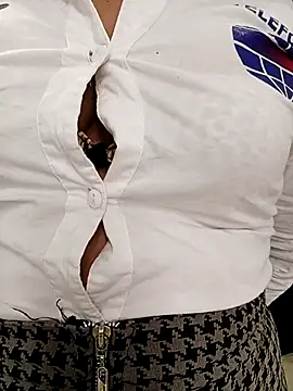 Snapshot of PAULA20- chatting on 2, 2, 2026 PAULA20- online show from 2, 2, 2026