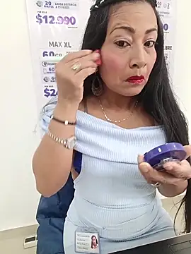 Snapshot of PAULA20- chatting on 29, 11, 2025 PAULA20- online show from 29, 11, 2025