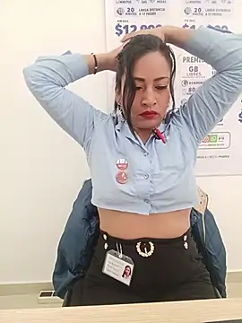 Snapshot of PAULA20- chatting on 21, 11, 2025 PAULA20- online show from 21, 11, 2025