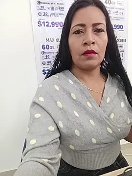 Snapshot of PAULA20- chatting on 26, 11, 2025 PAULA20- online show from 26, 11, 2025