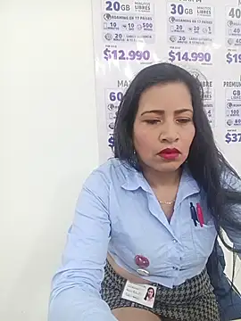 Snapshot of PAULA20- chatting on 24, 11, 2025 PAULA20- online show from 24, 11, 2025