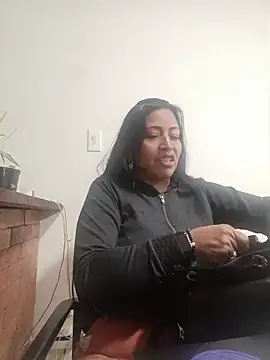 Snapshot of PAULA20- chatting on 11, 10, 2025 PAULA20- online show from 11, 10, 2025