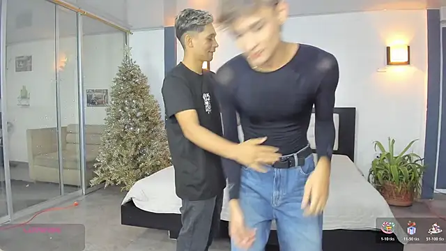 Bisexlifehot   online show from 30, 11, 2025