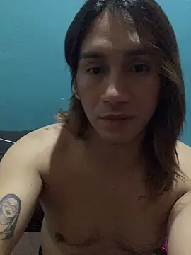 pretty TRANSjona online show from 11, 11, 2025