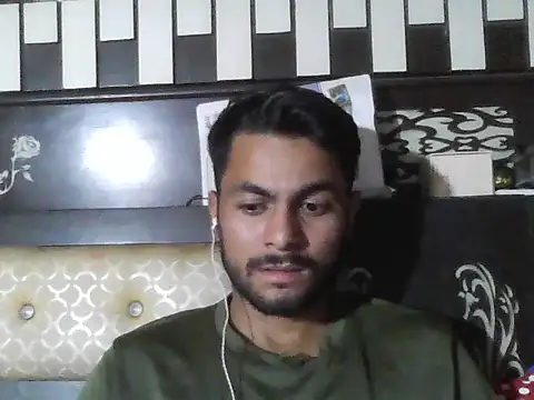 ursdreamperson online show from 6, 11, 2025