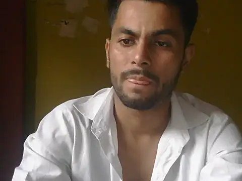 ursdreamperson online show from 17, 6, 2026
