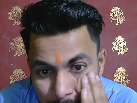 ursdreamperson online show from 22, 4, 2026