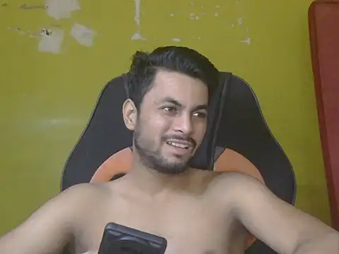ursdreamperson online show from 17, 7, 2026