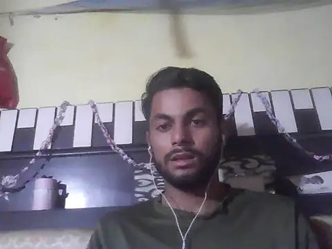 ursdreamperson online show from 12, 11, 2025