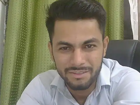 ursdreamperson online show from 19, 6, 2026
