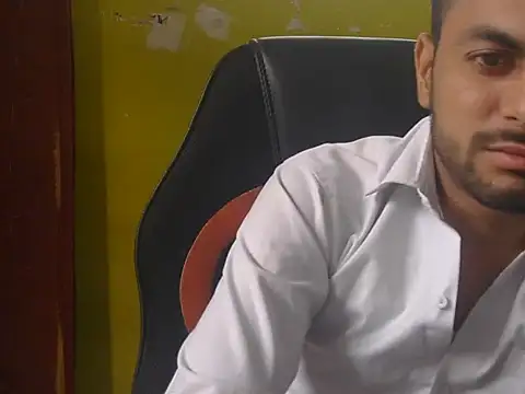 ursdreamperson online show from 16, 6, 2026