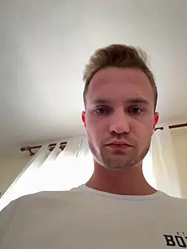 Snapshot of Italy_sex_boy chatting on 16, 9, 2025 Italy sex boy online show from 16, 9, 2025