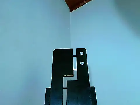 Snapshot of cristopher_22cm chatting on 13, 5, 2026 cristopher 22cm online show from 13, 5, 2026