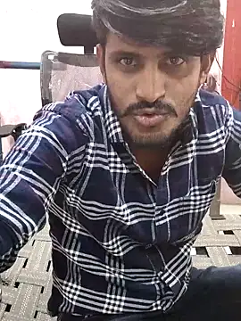 Snapshot of krishjaat43 chatting on 19, 10, 2025 krishjaat43 online show from 19, 10, 2025