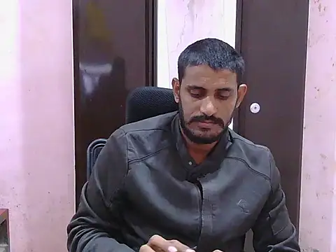 Snapshot of krishjaat43 chatting on 6, 1, 2026 krishjaat43 online show from 6, 1, 2026