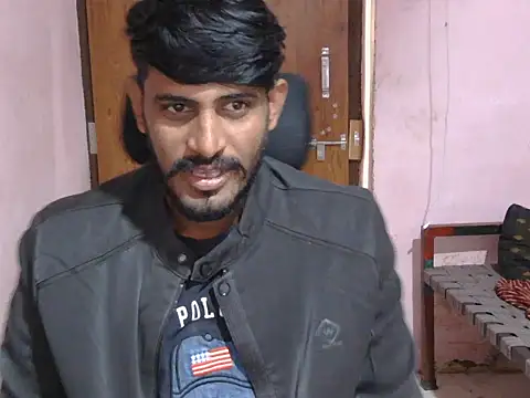 Snapshot of krishjaat43 chatting on 25, 11, 2025 krishjaat43 online show from 25, 11, 2025