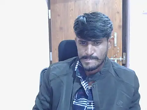 Snapshot of krishjaat43 chatting on 23, 11, 2025 krishjaat43 online show from 23, 11, 2025